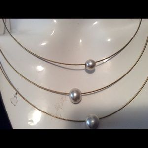 Triple layer pearl station necklace